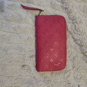 Luxury Fuchsia Embossed Wallet
